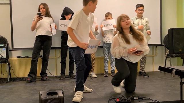 Сценка "Дела плоти и дары духа". Коттбус смотреть онлайн