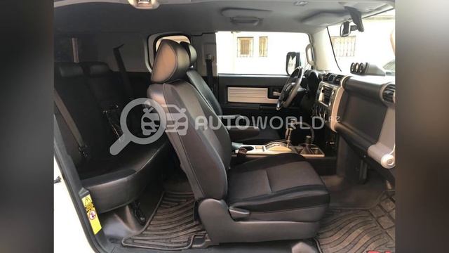 2011 ci il Toyota FJ Cruzer, bez kraska 199900km ela veziyyetdedir смотреть онлайн