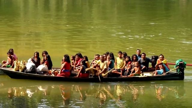 Вот почему это племя боится есть и спать! смотреть онлайн