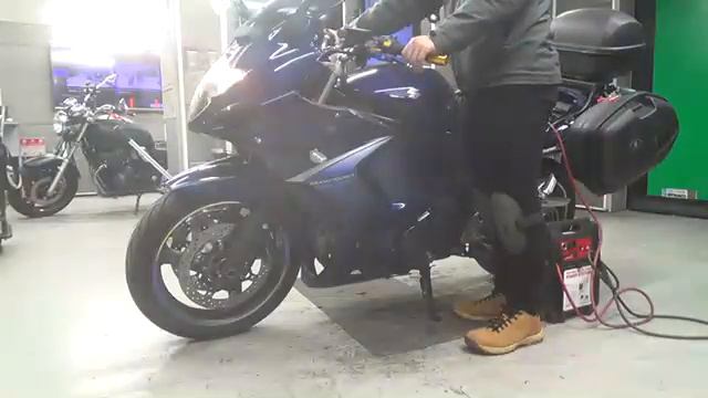 Suzuki BANDIT1250F, 2012 год смотреть онлайн