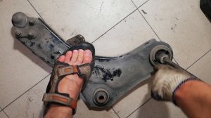 Замена рычагов и сайлентблоков Megane 3 Scenic 3