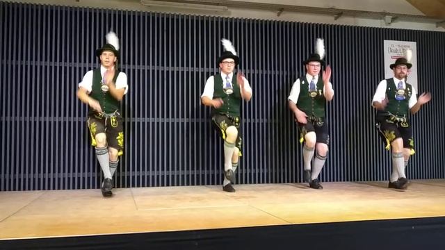 Бавария танцы смотреть онлайн