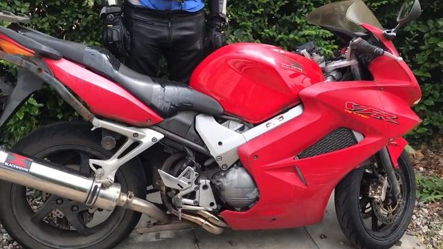 Honda VFR800 2004 смотреть онлайн