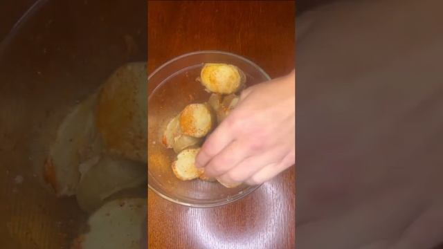 ШВИДКА ВЕЧЕРЯ!!! Картопля з салом! смотреть онлайн
