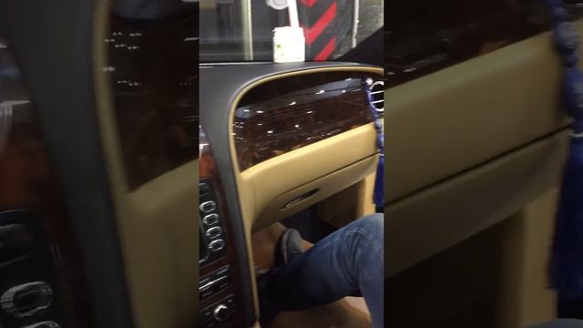 Салон в Бентли континенталь смотреть онлайн