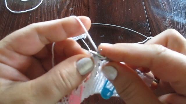 Комбинированное летнее детское платье вязаное спицами. Кокетка. часть №1 смотреть онлайн