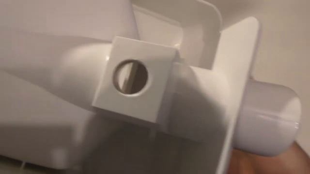 ОНЛАЙН ТРЕЙД.РУ - Прибор для удаления косточек у вишни LEIFHEIT 37200 CHERRYMAT смотреть онлайн