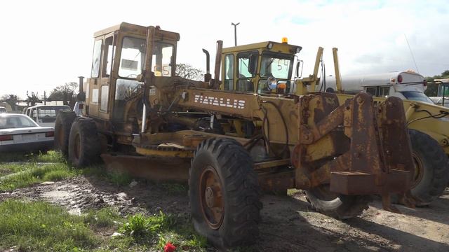 INTENDENCIA DE CANELONES REMATA MAQUINARIA VIAL, CAMIONES, AUTOS Y VARIOS смотреть онлайн