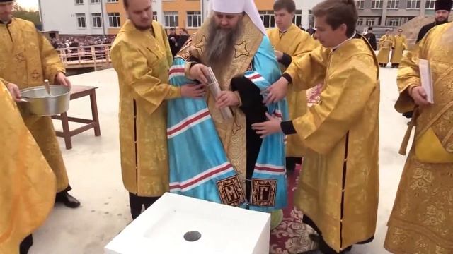 Освящение куполов Ильинского храма в Дзержинске Нижегородской области смотреть онлайн
