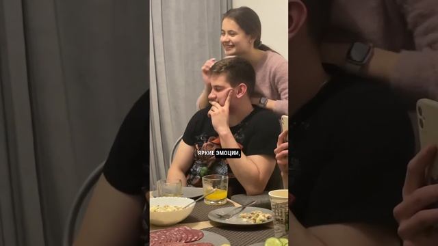 Удивила всех, кто был на дне рождении парня... Как вам идея такого сюрприза? ? смотреть онлайн
