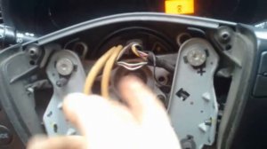 снимаем руль тойота авенсис