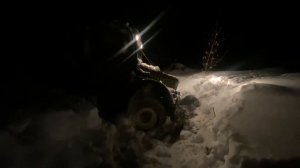 ГАЗ 69. Зимняя вылазка на бездорожье. Техника не выдерживает.