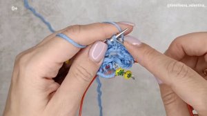 ? Как связать  двойную шапку бини от макушки до макушки?