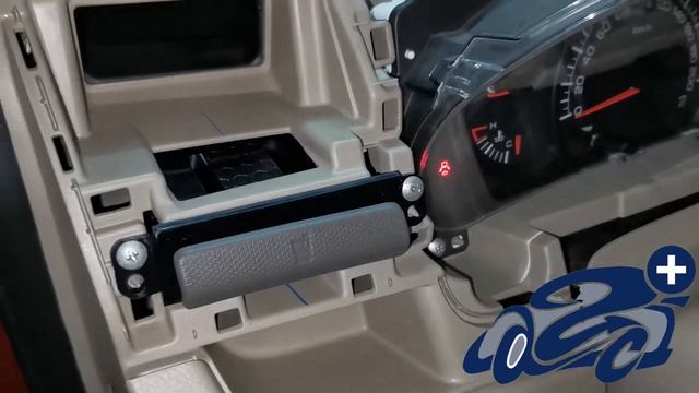 Suzuki Ertiga Pop-Out Can/Cup Holder Installation Part 2 смотреть онлайн