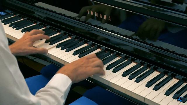 YAMAHA CLAVINOVA CLP 675 смотреть онлайн