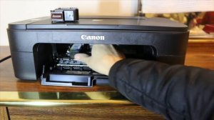 Install Setup Ink Cartridges in Canon TS3300 All-in-one printer !!
