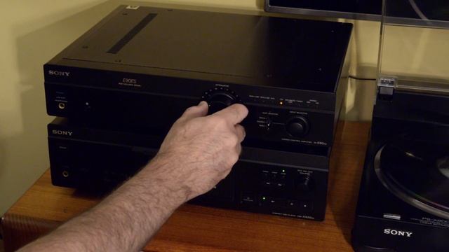 Sony ES Stack - TA e90es Preamp and CDP xa50es CD Player - Nice! смотреть онлайн