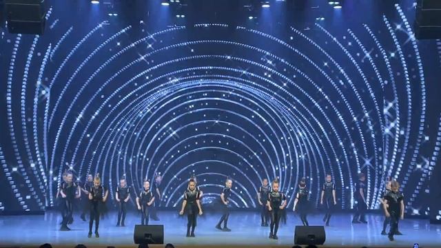 WA DA DA, группа NEWKids, школа TODES-Обнинск, выступление в Калуге, 14 июня 2022 года