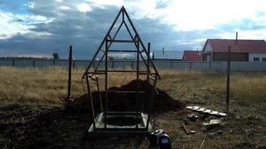 изготовление дачнога туалета из профельной трубы часть 1