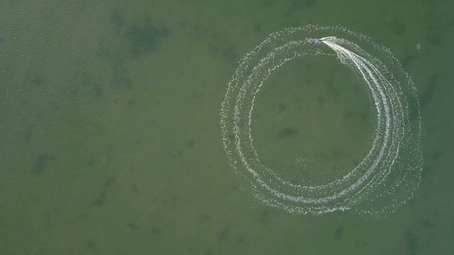 МОЯ НОВАЯ НО УЖЕ ЛЮБИМАЯ ИГРУШКА КАТЕР SPARTAN / SUPER EVA смотреть онлайн