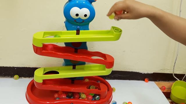 Marble Run Race ASMR 👏🤷♀️ HABA Slope смотреть онлайн