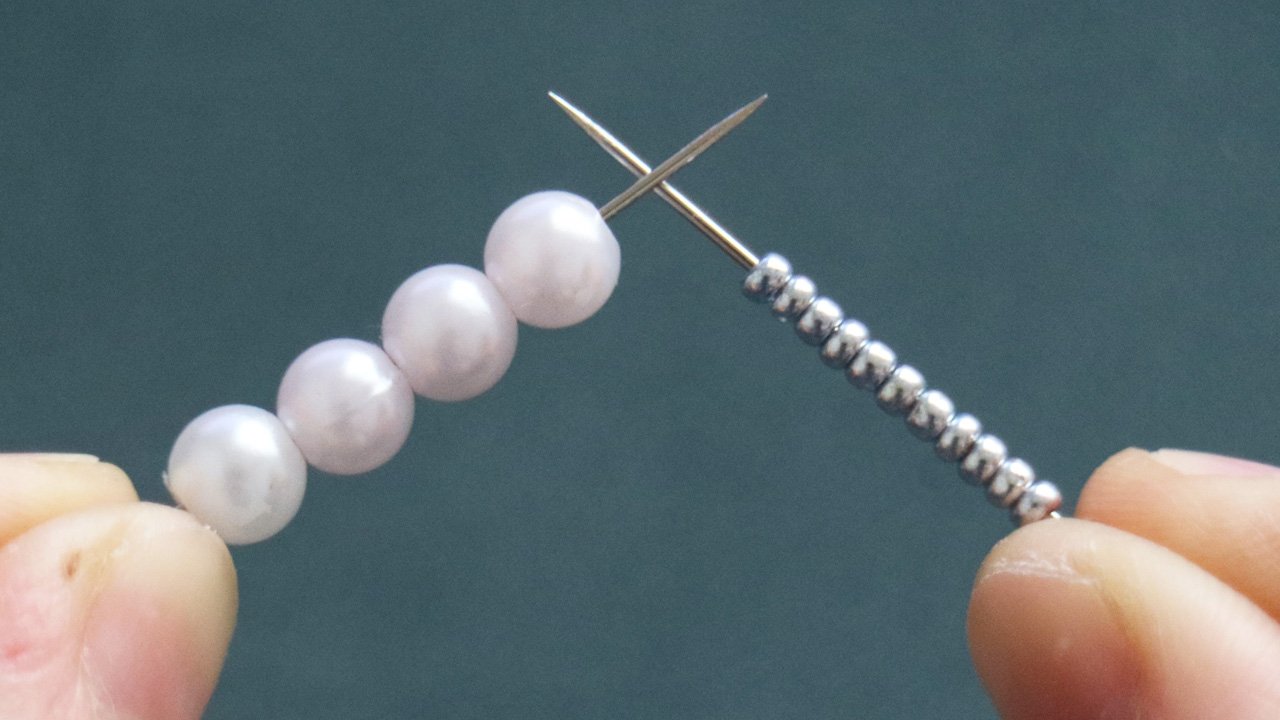 Красота из бисера и бусин своими руками