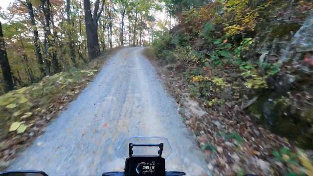 New suzuki 800DE review offroad ride. смотреть онлайн