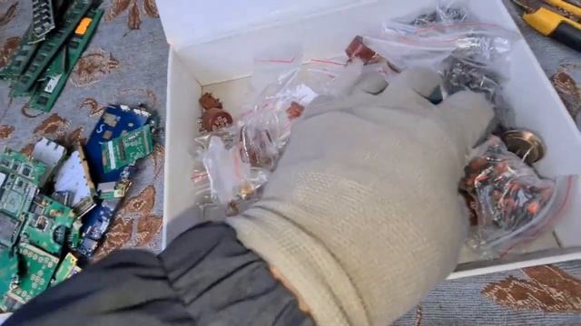 Посылки с платами и радиодеталями смотреть онлайн