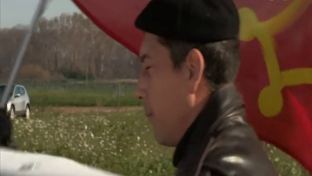 Ils Ont Voté Front National M6 - 9 Juin 2013 - 1 Sur 3