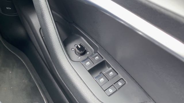 Approved Used Audi A6 Avant Black Edition 40 TDI 204 PS S tronic at Stafford Audi смотреть онлайн