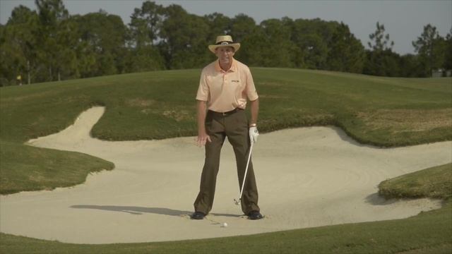 HOW TO PLAY OUT OF FAIRWAY BUNKERS. David Leadbetter смотреть онлайн