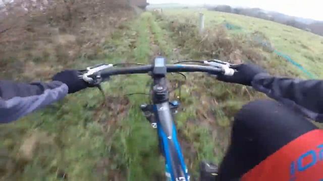 VTT / BALADE EN FORET #1 смотреть онлайн