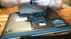 Как поменять жёсткий диск на ноутбуке Samsung RV 520, 515, 513, 511