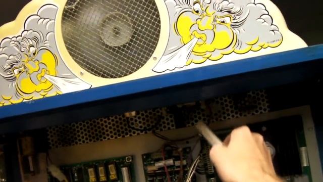 Blower Fan Issue - Williams Whirlwind Pinball смотреть онлайн
