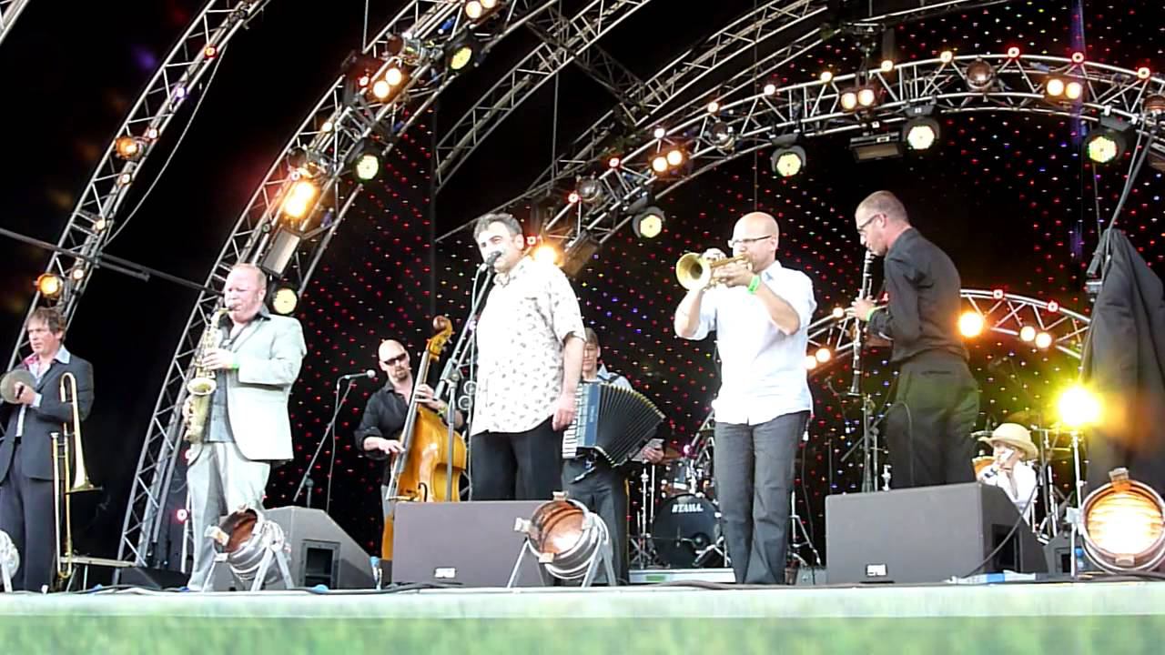 Amsterdam Klezmer Band - Лимончики смотреть онлайн
