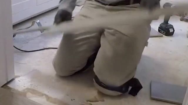 Как установить ламинат в дверном проеме смотреть онлайн