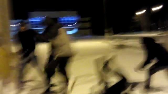 Парни танцуют брейк смотреть онлайн