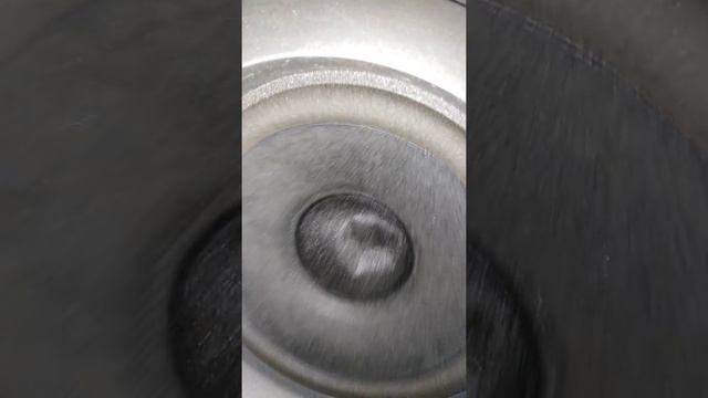 СДОХ МИКРОФОН! Мощная система Technics и усилитель Sony. Сорясаю соседей смотреть онлайн