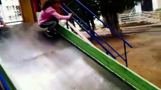 КЛИП||КРАСКАМИ РАЗНЫМИ смотреть онлайн