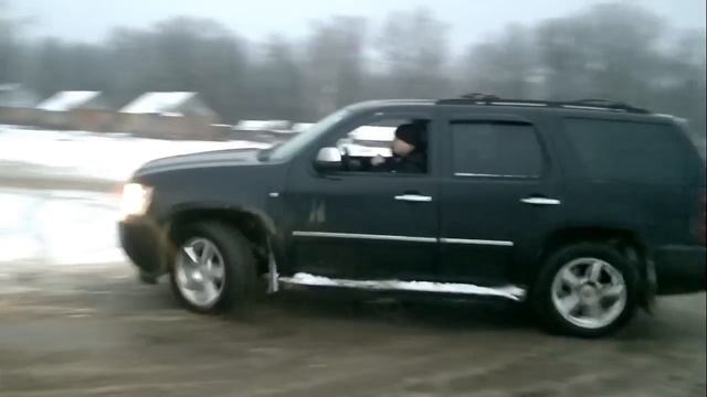 Chevrolet Tahoe выпендрёж!!! смотреть онлайн