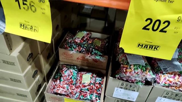 ?ОГО?СВЕТОФОР?НИЧЕГО СЕБЕ!?Разошёлся ни на шутку!?Выбор продуктов по неприлично дешёвым ценам!?Обзо смотреть онлайн