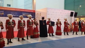 Московский казачий хор "Едут, едут по Берлину наши казаки"