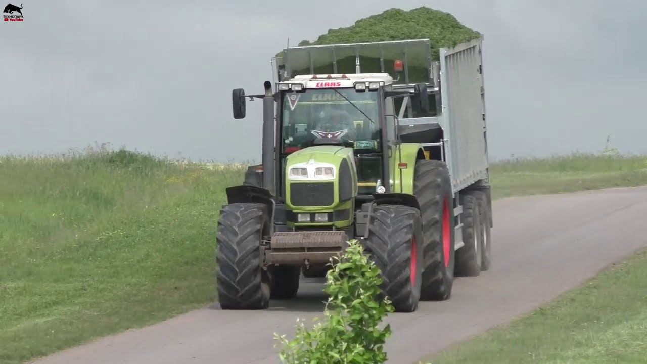 Заготовка зеленной массы в поле на тракторах John Deere и CLAAS смотреть онлайн