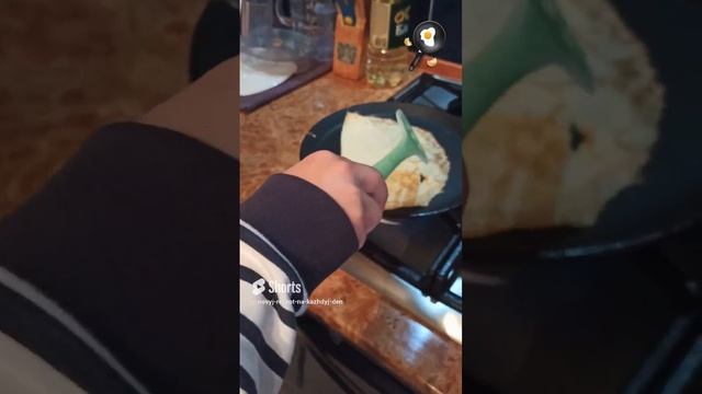 Блинчики. А ещё я там пел! смотреть онлайн