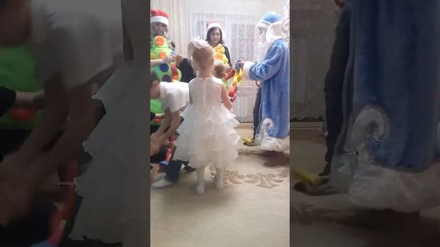 Дед Мороз у Агаповой Оксаны дома 2017/2018 смотреть онлайн