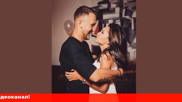 Полуобнаженные рэпер Tkillah с женой сделали чувственную фотосессию в постели