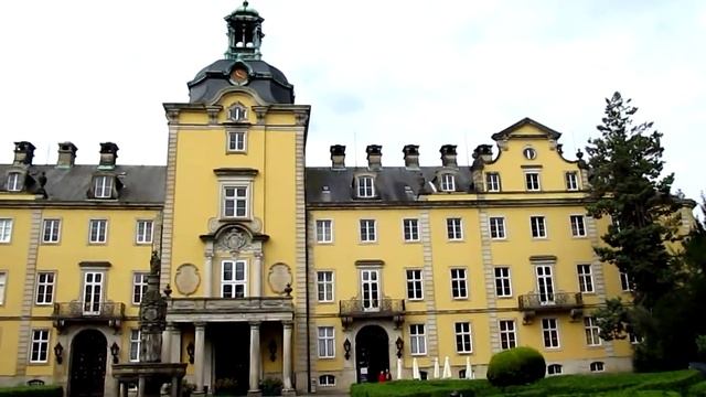 SCHLOSS BÜCKEBURG - CASTLE BÜCKEBURG смотреть онлайн