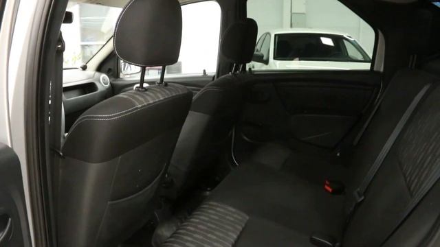 RENAULT LOGAN Светло-серый смотреть онлайн