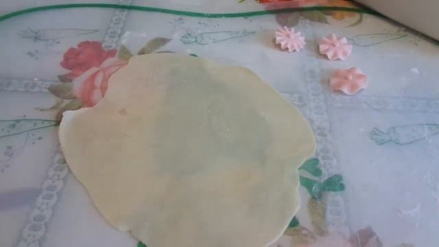 Фикс Прайс , гибкая лопатка и ролер для теста, обзор и испытание. смотреть онлайн