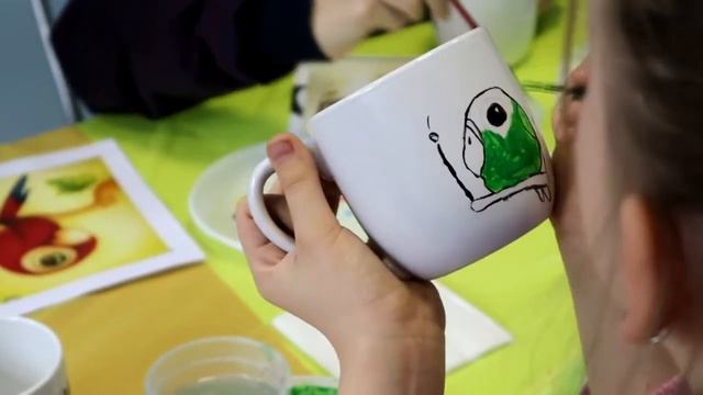 РИСУНОК НА КРУЖКЕ смотреть онлайн